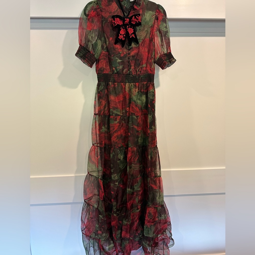 Alice + Olivia Coletta Silk Flora Maxi Dress